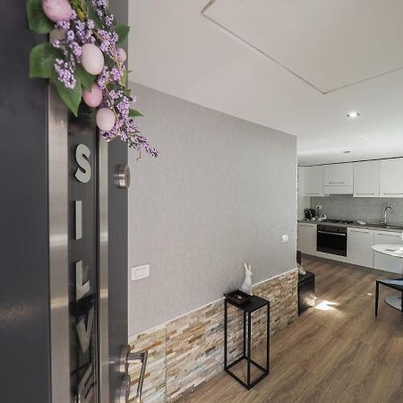 For You Apartments Gold & Silver Σίμπιου Εξωτερικό φωτογραφία
